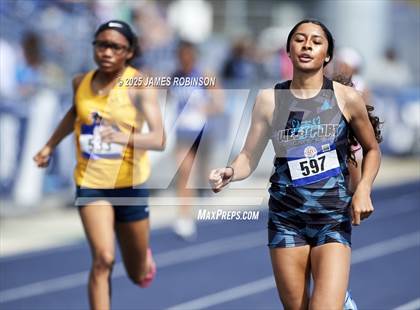 Thumbnail 1 in Bob Hayes Invitational (400m) photogallery.