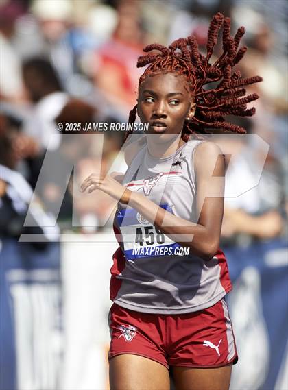 Thumbnail 1 in Bob Hayes Invitational (400m) photogallery.