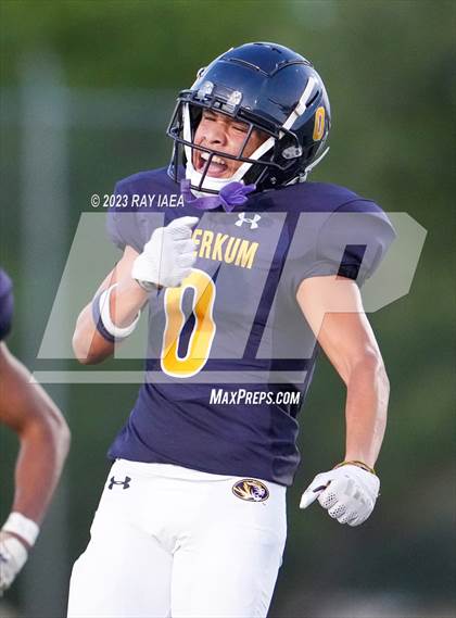 Thumbnail 1 in Del Oro @ Inderkum photogallery.