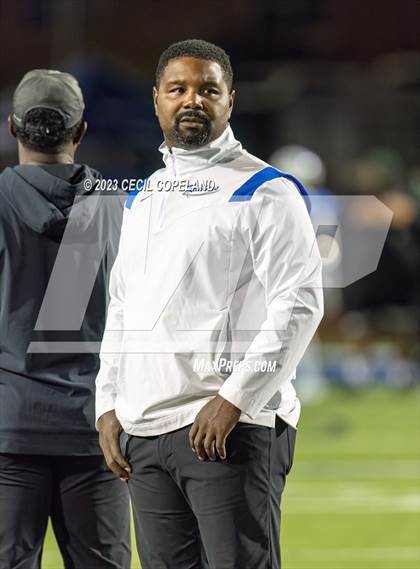 Thumbnail 3 in North Gwinnett vs. Walton (GHSA 7A 2nd Round) photogallery.