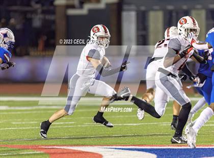 Thumbnail 1 in North Gwinnett vs. Walton (GHSA 7A 2nd Round) photogallery.