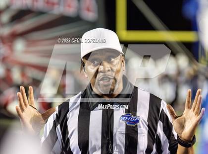 Thumbnail 3 in North Gwinnett vs. Walton (GHSA 7A 2nd Round) photogallery.