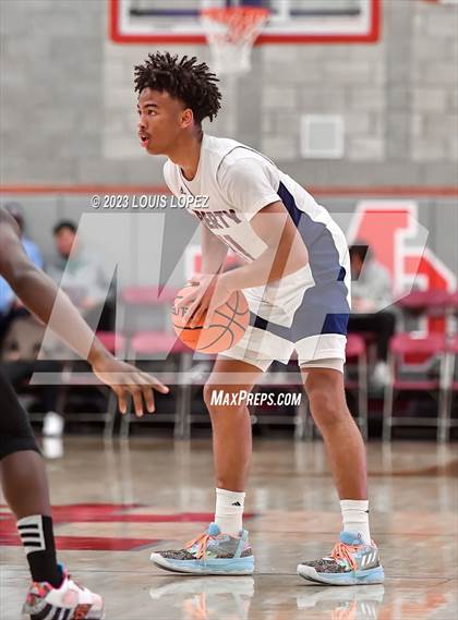 Thumbnail 3 in Liberty vs. Centennial (Nike Extravaganza) photogallery.