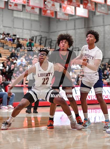 Thumbnail 1 in Liberty vs. Centennial (Nike Extravaganza) photogallery.