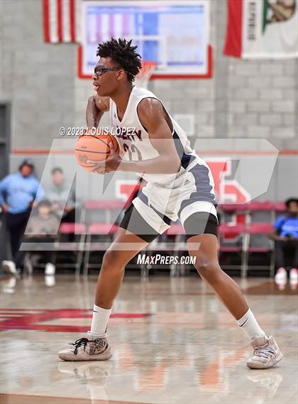 Thumbnail 2 in Liberty vs. Centennial (Nike Extravaganza) photogallery.