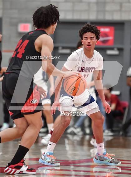 Thumbnail 3 in Liberty vs. Centennial (Nike Extravaganza) photogallery.