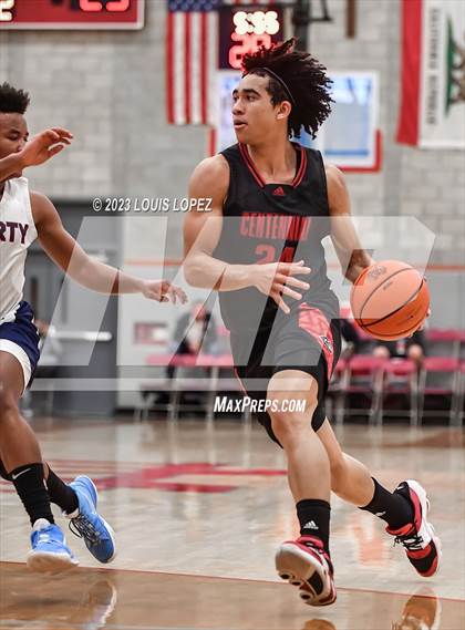 Thumbnail 3 in Liberty vs. Centennial (Nike Extravaganza) photogallery.