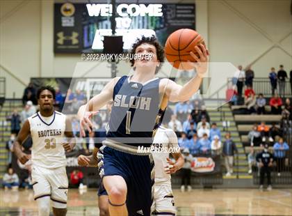 Thumbnail 2 in Christian Brothers vs. St. Louis Universityn (MSHSAA Class 6 Sectional) photogallery.