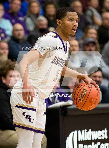 Thumbnail 2 in Christian Brothers vs. St. Louis Universityn (MSHSAA Class 6 Sectional) photogallery.
