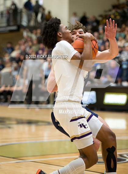 Thumbnail 2 in Christian Brothers vs. St. Louis Universityn (MSHSAA Class 6 Sectional) photogallery.