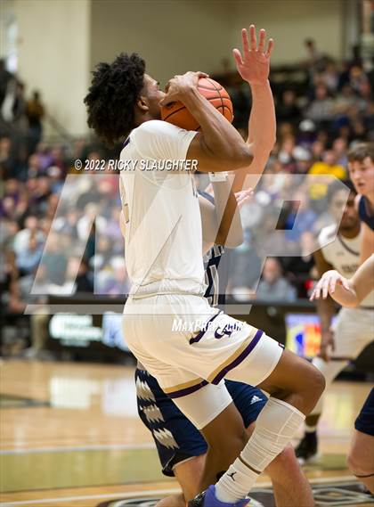 Thumbnail 3 in Christian Brothers vs. St. Louis Universityn (MSHSAA Class 6 Sectional) photogallery.