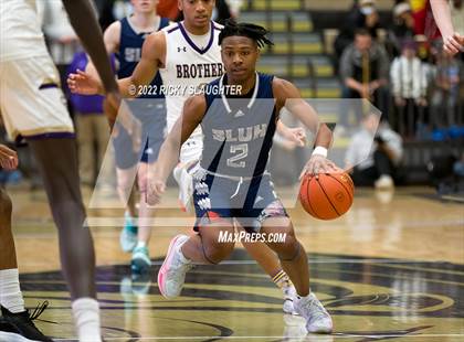 Thumbnail 2 in Christian Brothers vs. St. Louis Universityn (MSHSAA Class 6 Sectional) photogallery.