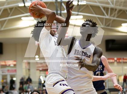 Thumbnail 1 in Christian Brothers vs. St. Louis Universityn (MSHSAA Class 6 Sectional) photogallery.