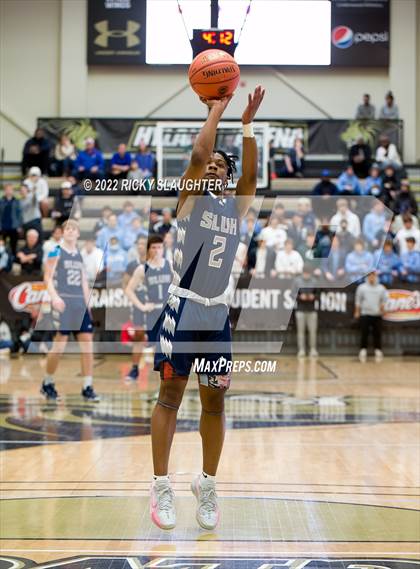 Thumbnail 3 in Christian Brothers vs. St. Louis Universityn (MSHSAA Class 6 Sectional) photogallery.