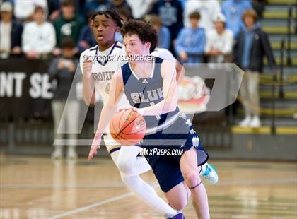 Thumbnail 3 in Christian Brothers vs. St. Louis Universityn (MSHSAA Class 6 Sectional) photogallery.