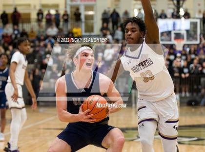 Thumbnail 1 in Christian Brothers vs. St. Louis Universityn (MSHSAA Class 6 Sectional) photogallery.