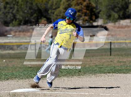 Thumbnail 1 in Mora @ Penasco photogallery.