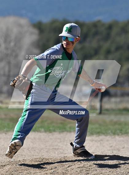 Thumbnail 1 in Mora @ Penasco photogallery.