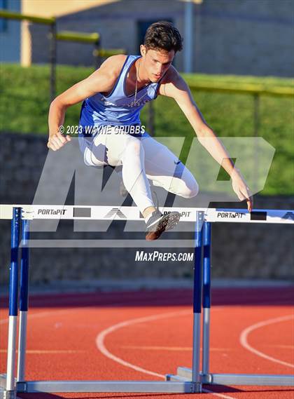 Thumbnail 3 in UIL 16 3A District Meet photogallery.