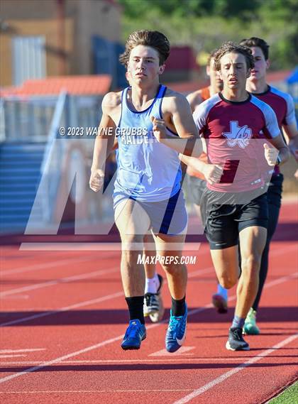 Thumbnail 1 in UIL 16 3A District Meet photogallery.