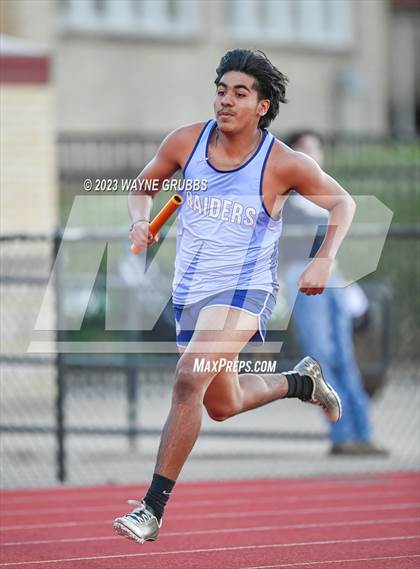 Thumbnail 2 in UIL 16 3A District Meet photogallery.