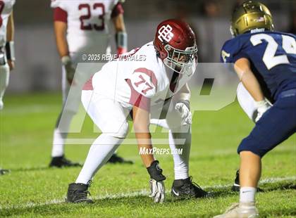 Thumbnail 2 in Bell Gardens vs Alhambra photogallery.