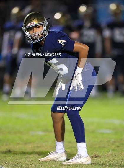 Thumbnail 1 in Bell Gardens vs Alhambra photogallery.