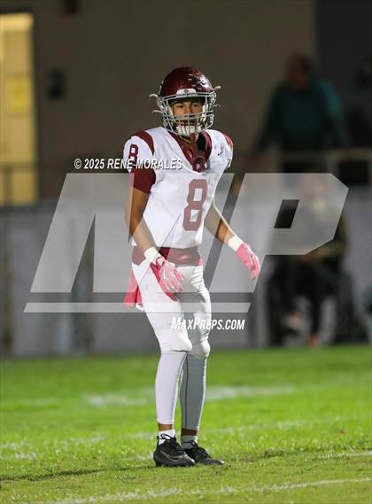 Thumbnail 3 in Bell Gardens vs Alhambra photogallery.