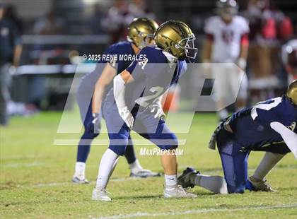 Thumbnail 2 in Bell Gardens vs Alhambra photogallery.