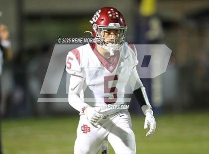 Thumbnail 2 in Bell Gardens vs Alhambra photogallery.