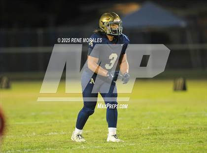 Thumbnail 2 in Bell Gardens vs Alhambra photogallery.