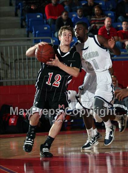 Thumbnail 3 in Marcus vs Huntington (Metroplex Thanksgiving Hoopfest) photogallery.