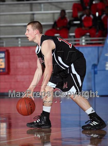 Thumbnail 3 in Marcus vs Huntington (Metroplex Thanksgiving Hoopfest) photogallery.