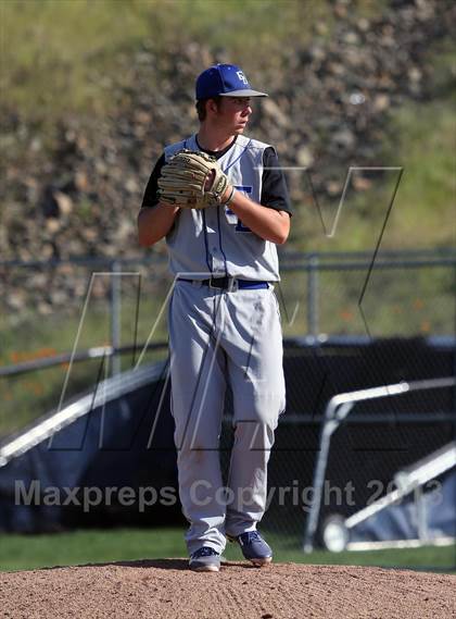 Thumbnail 1 in El Dorado @ Vista del Lago photogallery.