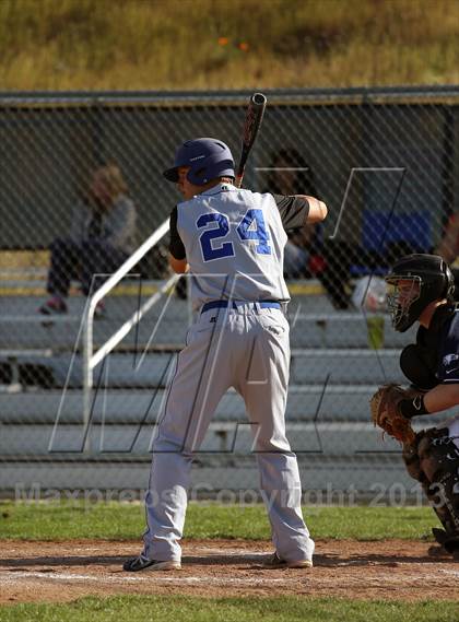 Thumbnail 1 in El Dorado @ Vista del Lago photogallery.