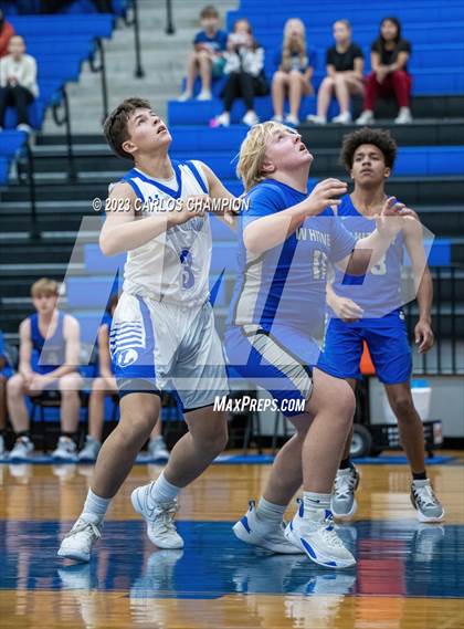 Thumbnail 1 in Whitney @ Lampasas photogallery.