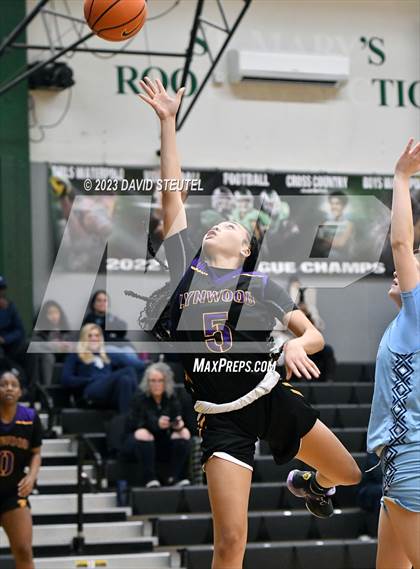Thumbnail 1 in Pleasant Valley vs. Lynwood (St. Mary's Stockton MLK Showcase) photogallery.