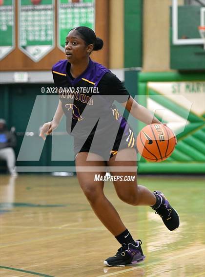 Thumbnail 1 in Pleasant Valley vs. Lynwood (St. Mary's Stockton MLK Showcase) photogallery.