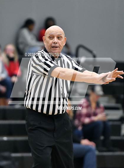 Thumbnail 2 in Pleasant Valley vs. Lynwood (St. Mary's Stockton MLK Showcase) photogallery.