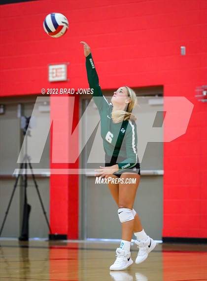 Thumbnail 1 in Green Hill @ Stewarts Creek photogallery.