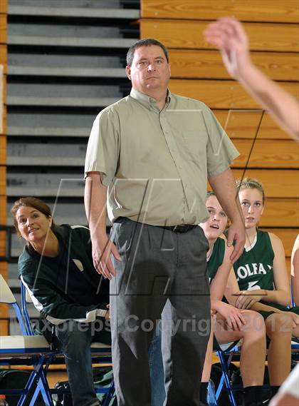 Thumbnail 1 in Colfax vs. Folsom (Lady Bulldog Winter Classic) photogallery.