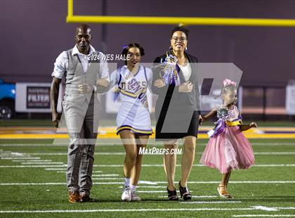 Thumbnail 3 in DeSoto Central (Senior Night) photogallery.