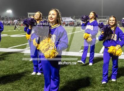 Thumbnail 2 in DeSoto Central (Senior Night) photogallery.