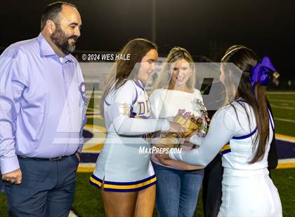 Thumbnail 1 in DeSoto Central (Senior Night) photogallery.