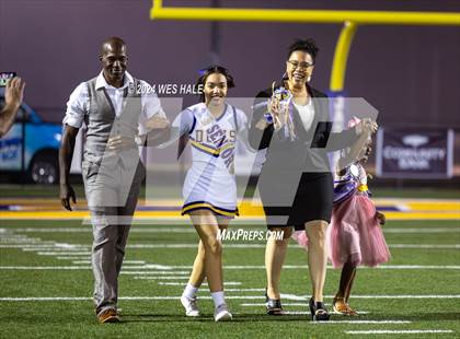 Thumbnail 2 in DeSoto Central (Senior Night) photogallery.