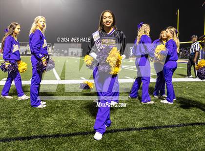 Thumbnail 3 in DeSoto Central (Senior Night) photogallery.