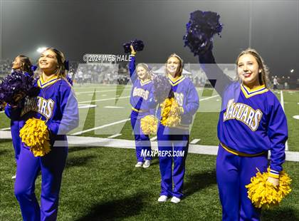 Thumbnail 1 in DeSoto Central (Senior Night) photogallery.