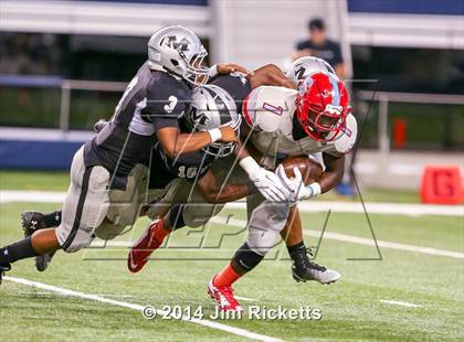 Thumbnail 1 in Skyline vs Martin (Southwest Showcase) photogallery.