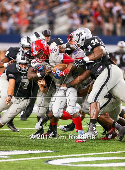 Thumbnail 2 in Skyline vs Martin (Southwest Showcase) photogallery.