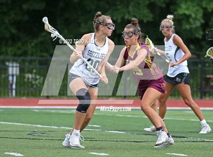 Thumbnail 2 in Guilford vs. St. Joseph (CIAC Class M Final) photogallery.